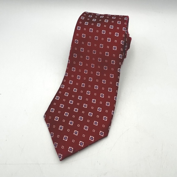 Tasso Elba Other - Tasso Elba Necktie Red Mens Geometric Medallion Silk Handmade EUC 3 " Inch Wide
